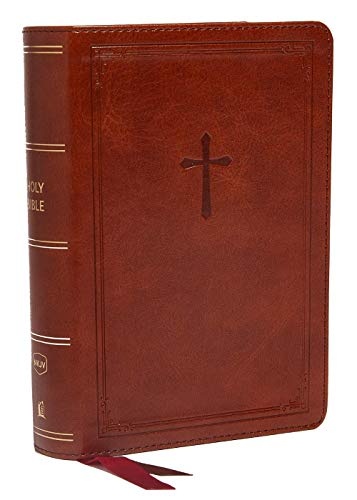 NKJV, Reference Bible, Compact, Leathersoft, Brown, Red Letter Edition, Comfort Print