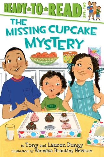 The Missing Cupcake Mystery (Tony and Lauren Dungy Ready-to-Reads)